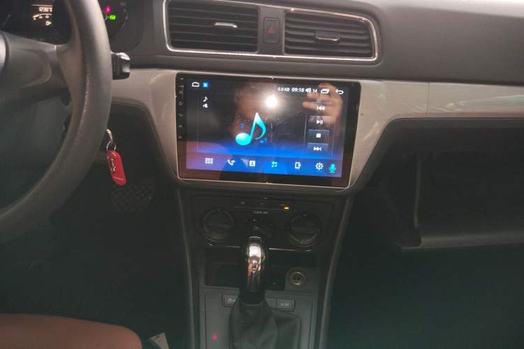 Used Volkswagen Lavida 2017 1.6L Automatic Fashion Edition
