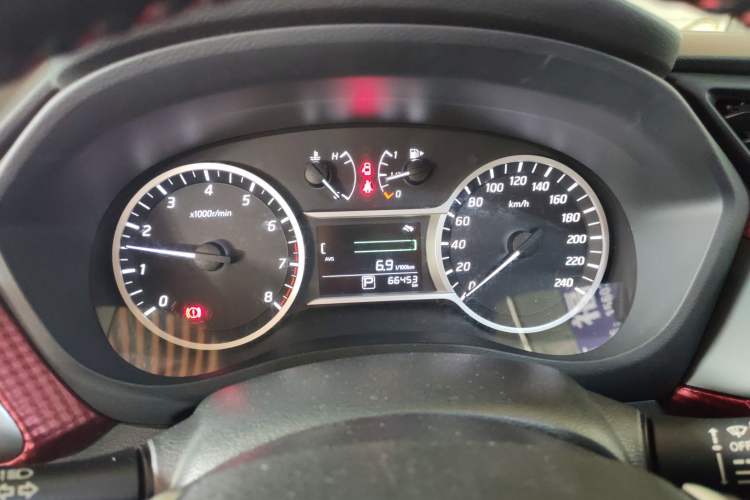 Used Nissan Lannia 2016 1.6L CVT Smart Cool Edition
