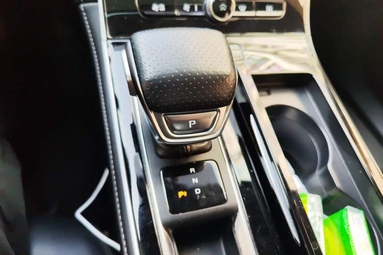 Used  ER6 2021 New Dynamic Edition 620km Smart Drive Version
