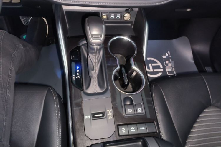 Used Toyota Crown Kluger 2023 2.5L HEV Four-Wheel Drive Prestige Edition
