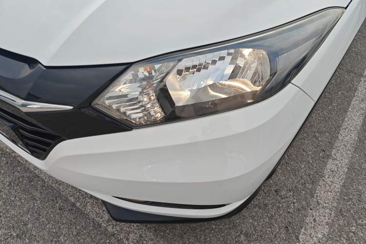 Used Honda Vezel 2015 1.5L CVT two-wheel drive Comfort trim