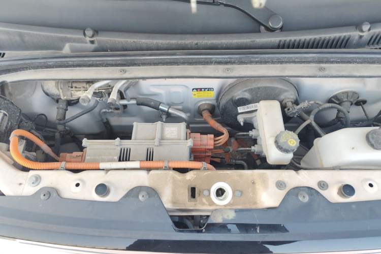 Used Wuling Hongguang MINIEV 2022 Macaron Premium Model – Lithium Ternary Battery
