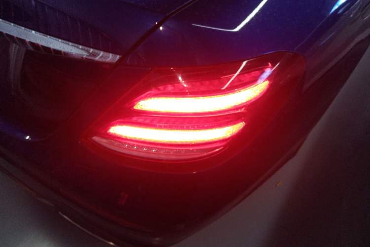 Used Mercedes-Benz E-Class 2018 E 300 L Sport Luxury Edition
