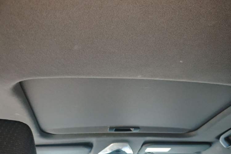 Used Toyota IZOA 2020 2.0L Enjoy Edition
