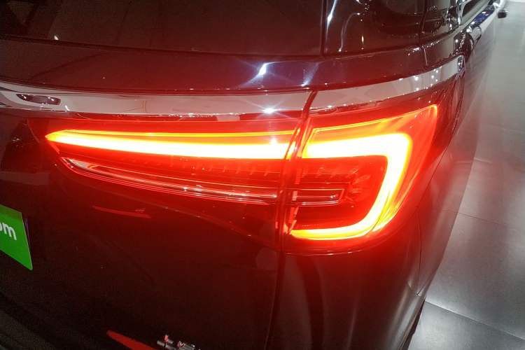 Used Buick GL8 2023 ES Lu Zun Deluxe Model
