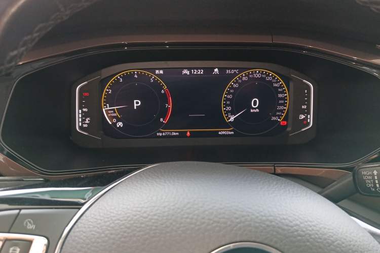 Used Volkswagen Tharu 2022 330TSI Four-Wheel Drive Luxury Edition
