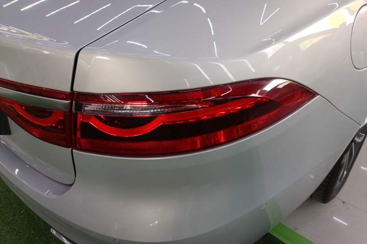 Used Jaguar XFL 2023 XFL 2.0T P250 Two-Wheel-Drive Elite Sport Edition
