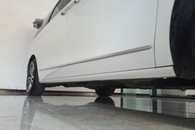 Used Buick GL8 2018 ES 28T Flagship Model China VI Standard
