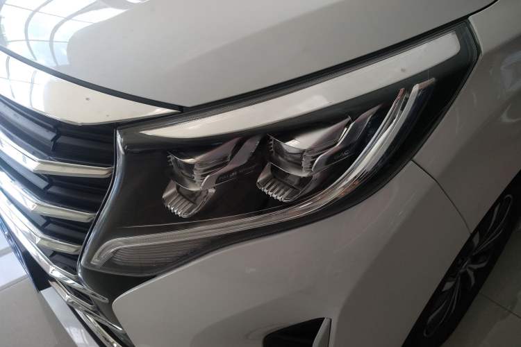 Used GAC Trumpchi M8 2023 Lingxiu Series 390T Deluxe Edition
