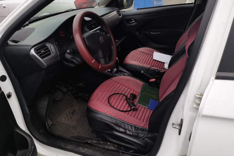 Used Citroen Elysee 2015 Qishang Edition 1.6L Automatic Fashion Model
