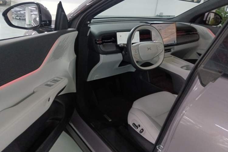 Used XPeng G6 2025 625 Long-Range Max Flagship Edition