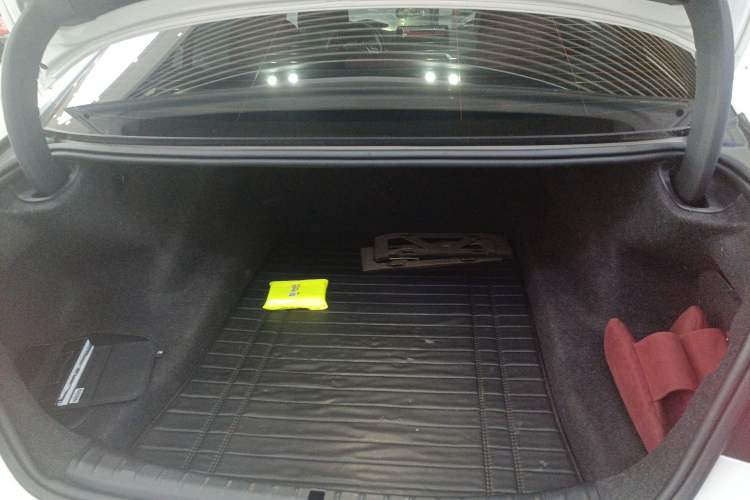 Used BMW 5 Series 2022 Restyled 530Li Leading Edition M Sport Package
