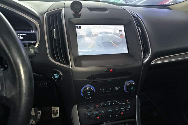 Used Ford Edge 2016 EcoBoost 245 Four-Wheel Drive Titanium Edition 7-Seater