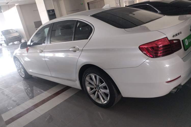 Used BMW 5 Series 2014 530Li Leading Model
