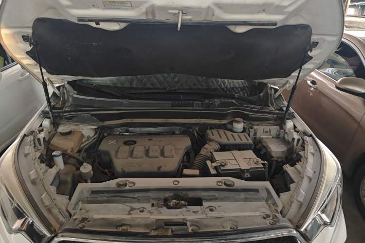 Used Dongfeng Fengdu MX5 2016 2.0L Automatic Flagship Edition
