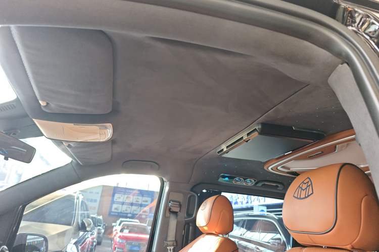 Used Mercedes-Benz Vito 2023 2.0T Elite Version 7 Seats
