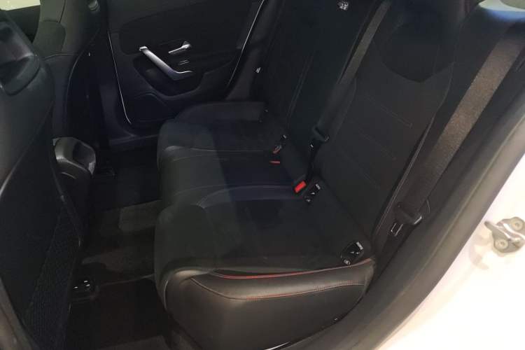 Used Mercedes-Benz CLA 2022-Year Updated CLA 200