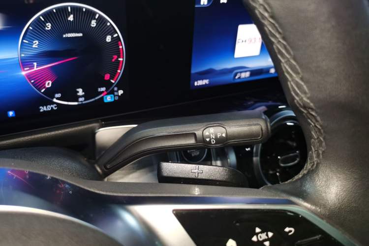 Used Mercedes-Benz GLB 2024 GLB 200 Dynamic Edition
