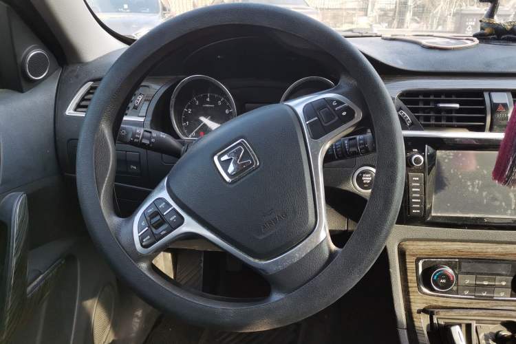 Used Zotye T600 2016 1.5T Manual Luxury Version
