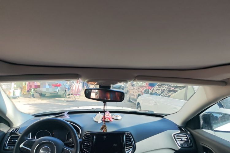 Used  Compass 2019 220T Automatic Home Enjoy Cool Edition