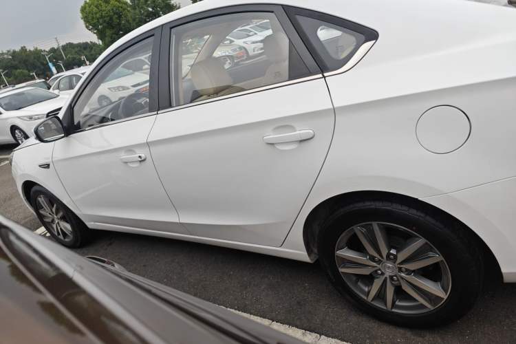 Used Changan Eado 2015 1.6L Automatic Luxury Model
