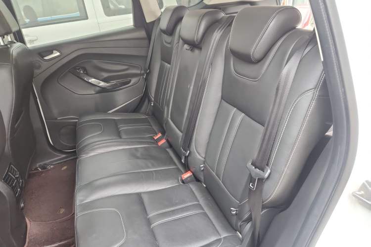 Used Ford Kuga 2013 2.0L GTDi Four-Wheel-Drive Sport Model