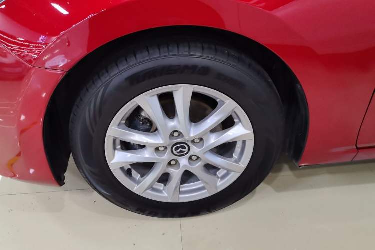 Used Mazda Mazda 3 Axela 2016 Sedan 1.5L Automatic Comfort Model