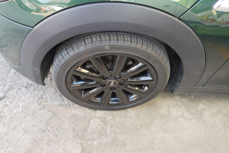 Used  MINI 2016 2.0T COOPER S Pioneer Edition Five-Door Model
