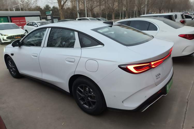 Used BYD Seal 06 New Energy 2025 DM-i Smart Drive 80KM Luxury Model
