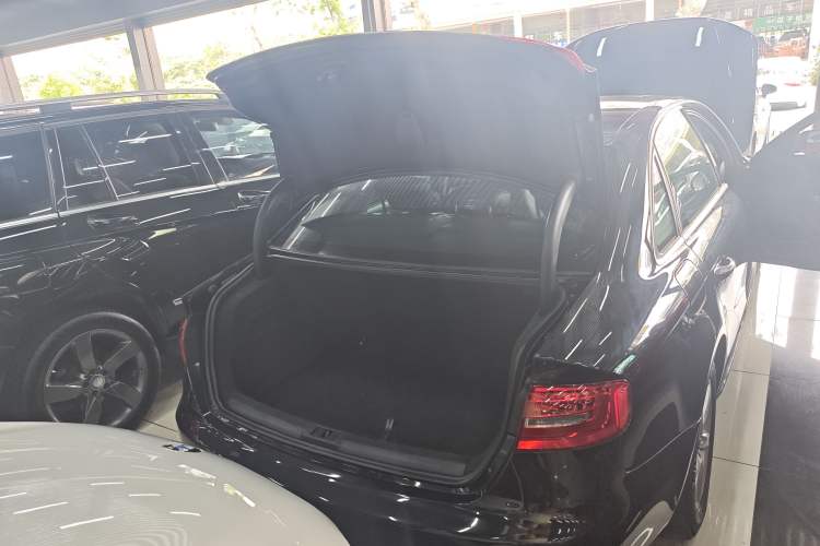 Used Audi A4L 2015 35 TFSI Automatic Standard Model
