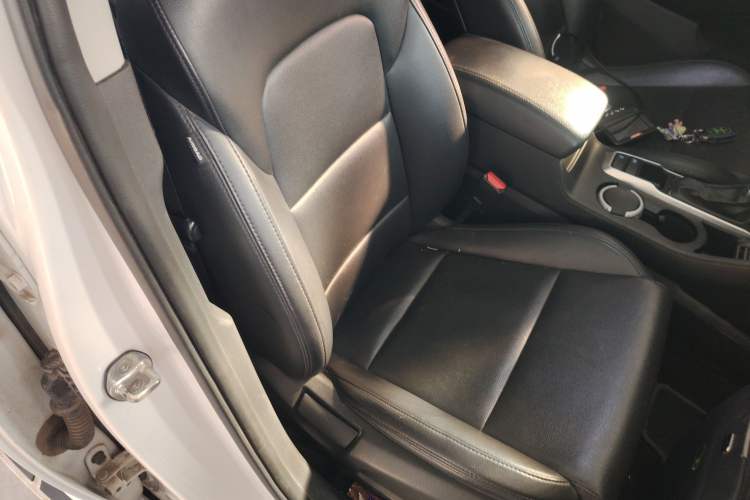 Used Hyundai Tucson 2015 1.6T Dual-Clutch Two-Wheel-Drive Smart Model