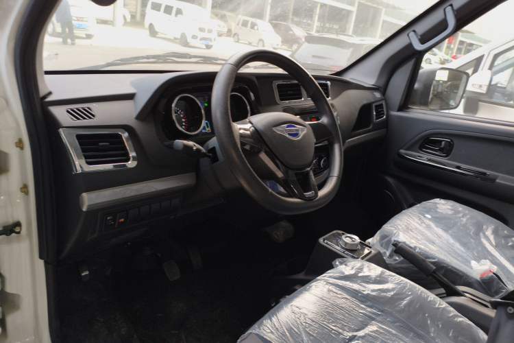 Used Foton Skyworth EV6 2023 Fast and Slow Charging Version
