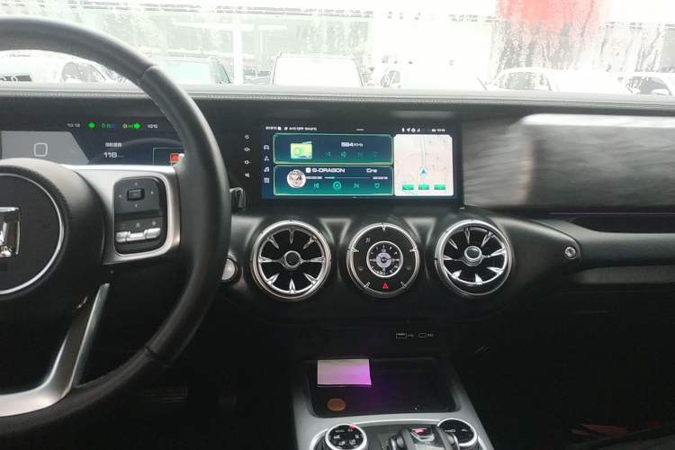 Used Tank 300 2021 City Edition 2.0T—Truly Stylish