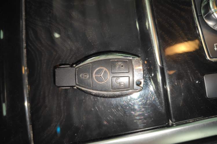 Used Mercedes-Benz E-Class 2015 Restyled E 260 L Sport Edition
