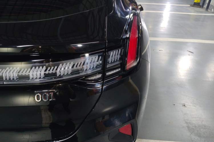 Used Zeekr 001 2024 WE Edition 95 kWh All-Wheel Drive
