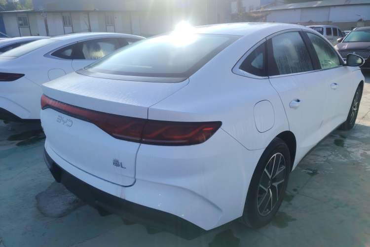 Used BYD Qin L 2024 DM-i 120KM Beyond Model