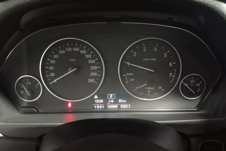 Used BMW 3 Series 2014 320Li Fashion Model
