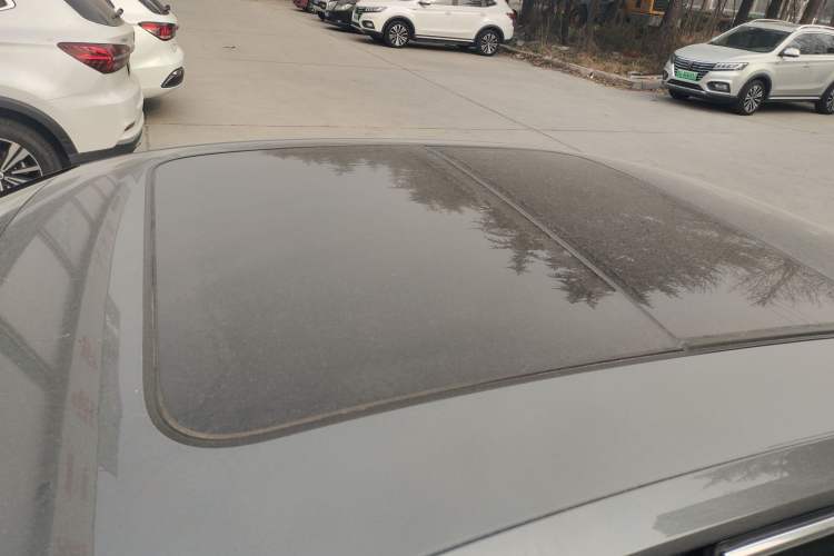 Used Volkswagen Magotan 2017 330TSI DSG Leading Model
