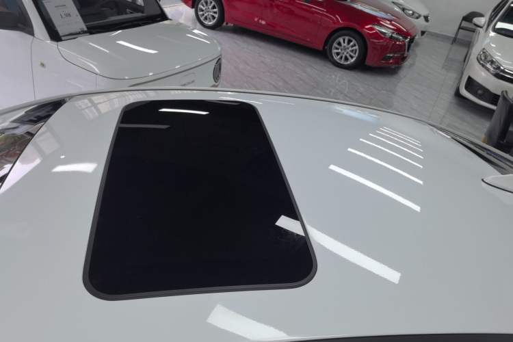 Used Hyundai Elantra 2016 1.6L Automatic ZhiXuan – Elite Version
