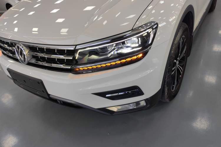 Used Volkswagen Tiguan L 2018 330TSI Automatic Two-Wheel Drive Flagship Edition
