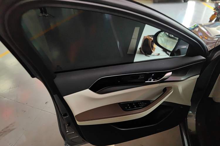 Used BYD Qin PLUS 2023 Champion Edition EV 420KM Superior Model
