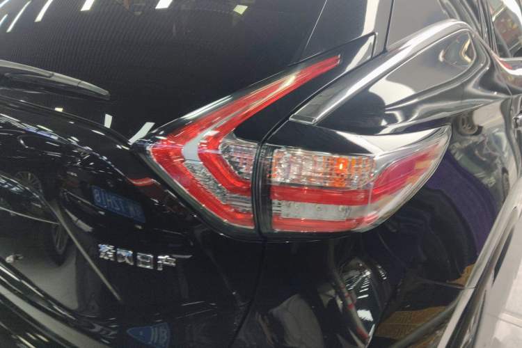 Used Nissan Murano 2021 2.5L XE Two-Wheel Drive Elite Edition