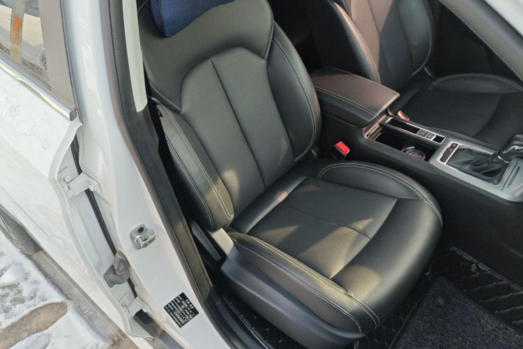 Used Roewe RX5 2019 20T Two-Wheel Drive Automatic 4G Connected Platinum Edition
