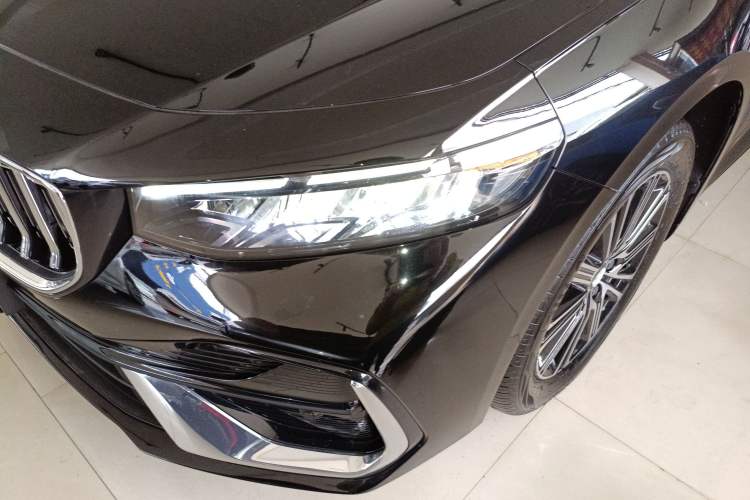 Used Geely Auto Preface 
