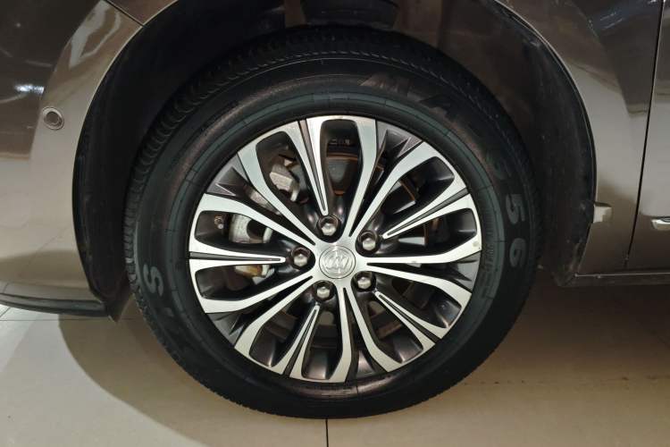 Used Buick GL8 2022 Land Executive Class 652T Prestige Model