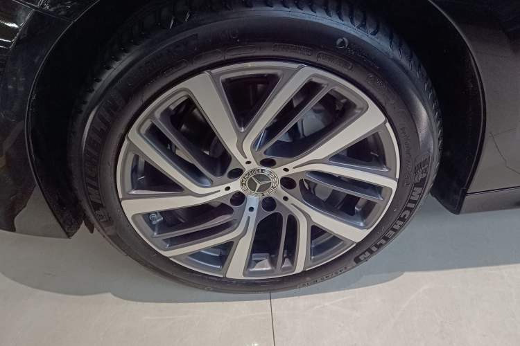 Used Mercedes-Benz E-Class 2025 Facelift E 300 L Fashion Edition