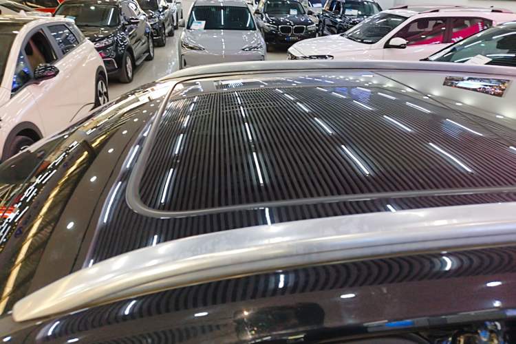 Used Hongqi HS5 2022 Revised Version 2.0T Smart Connect Flagship Edition
