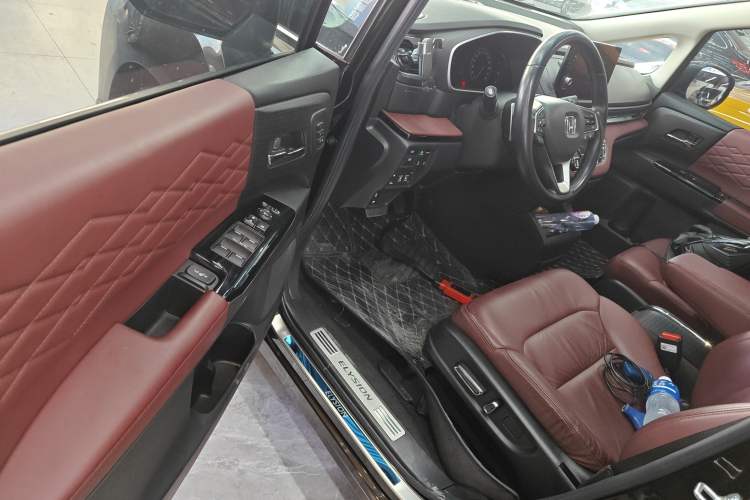 Used Honda Elysion 2022 2.0L eHEV Prestige Edition
