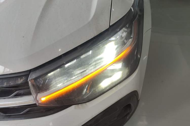 Used Volkswagen Tharu 2024 300TSI Two-Wheel-Drive Moon Luxury Edition