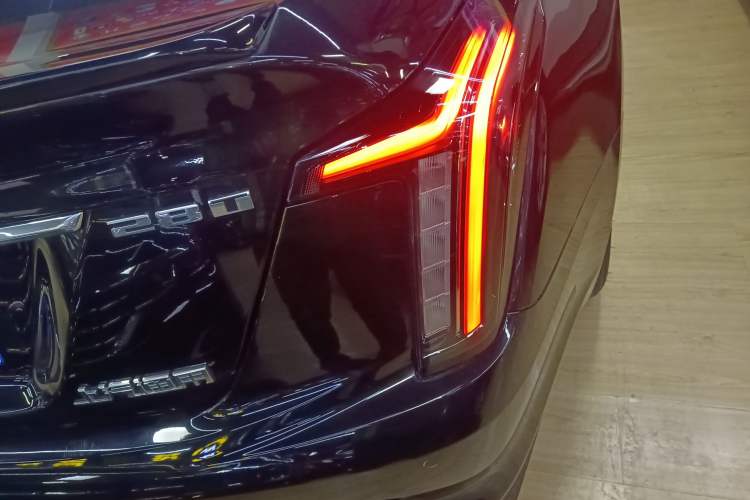 Used Cadillac CT5 2023 28T Prestige Model
